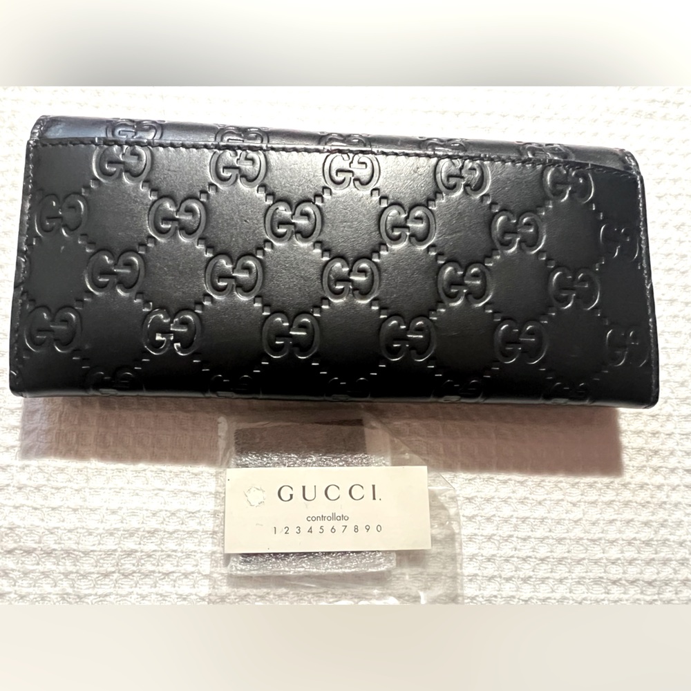 Gucci Wallet - Picture 6 of 8